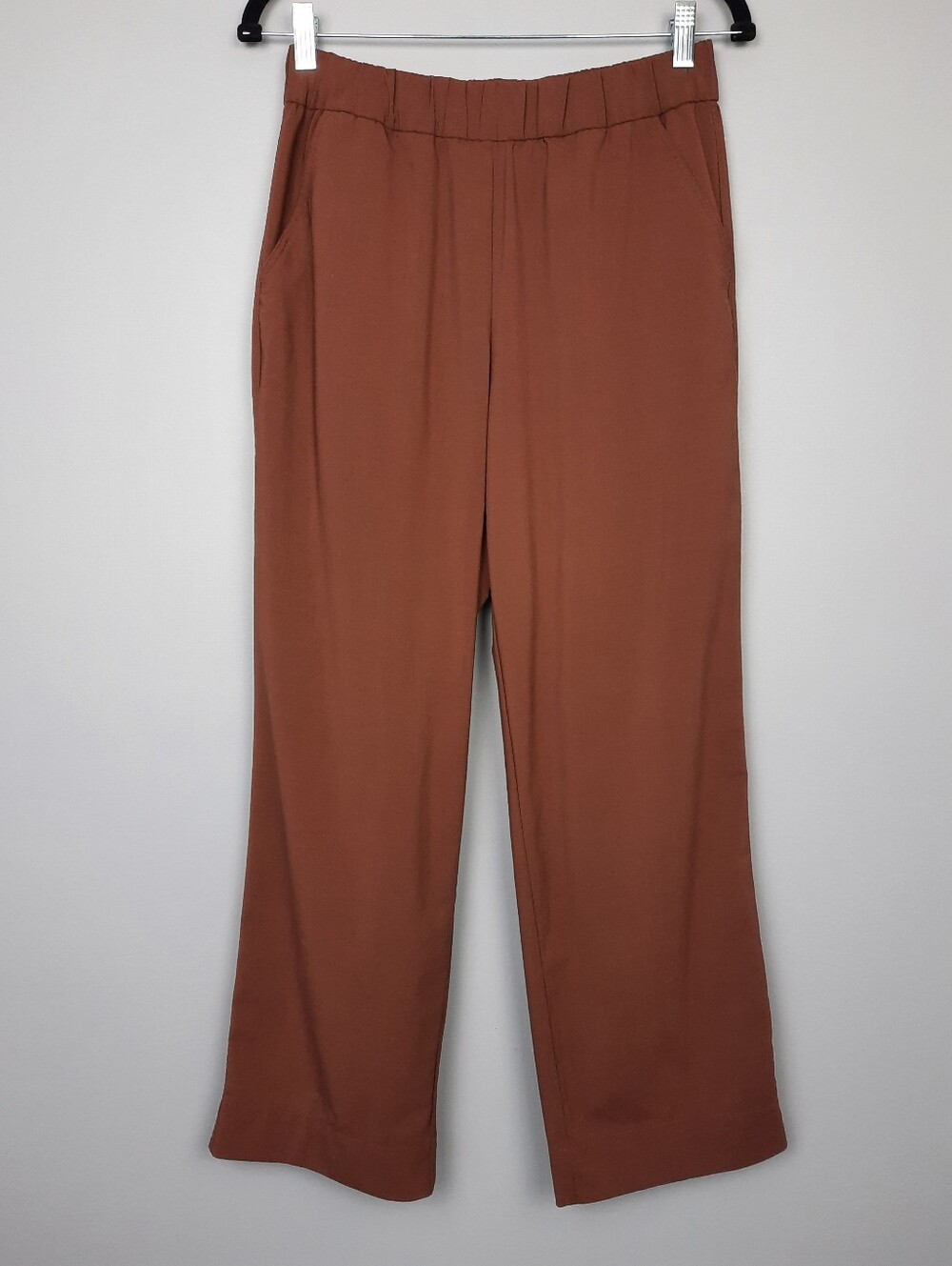 Unbound Merino Wool Brown High Rise Pull On Lightweight Travel Pants size Medium